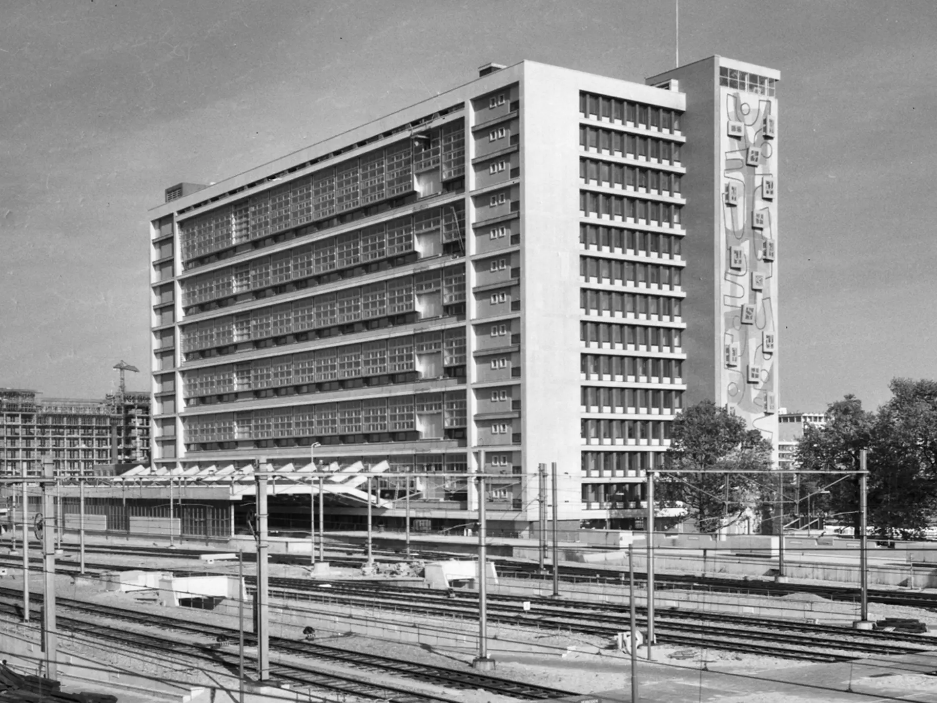 Architectuur_spoorpostgebouw_RCD